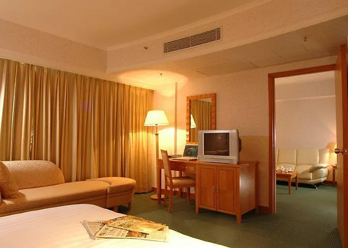 Inn Hotel Macau 3*